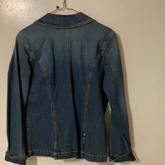 Vintage Levi Jacket, size medium, never worn - Picture 4 of 4